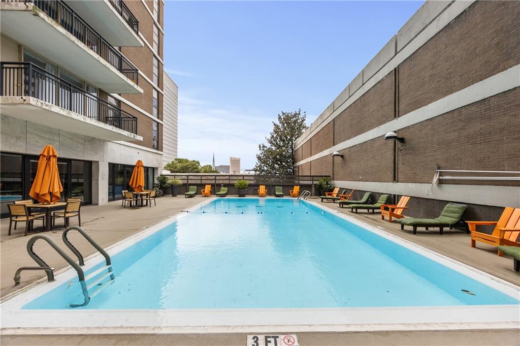 Windsor Over Peachtree - Residential