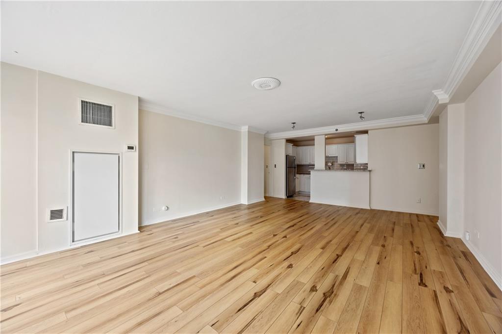 Windsor Over Peachtree - Residential