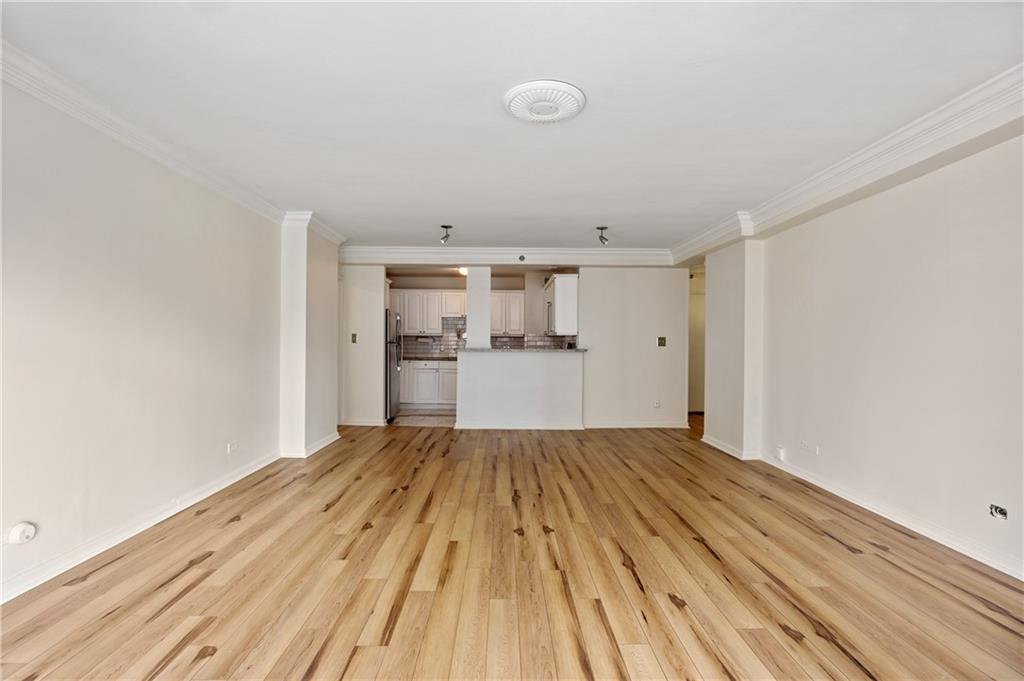 Windsor Over Peachtree - Residential