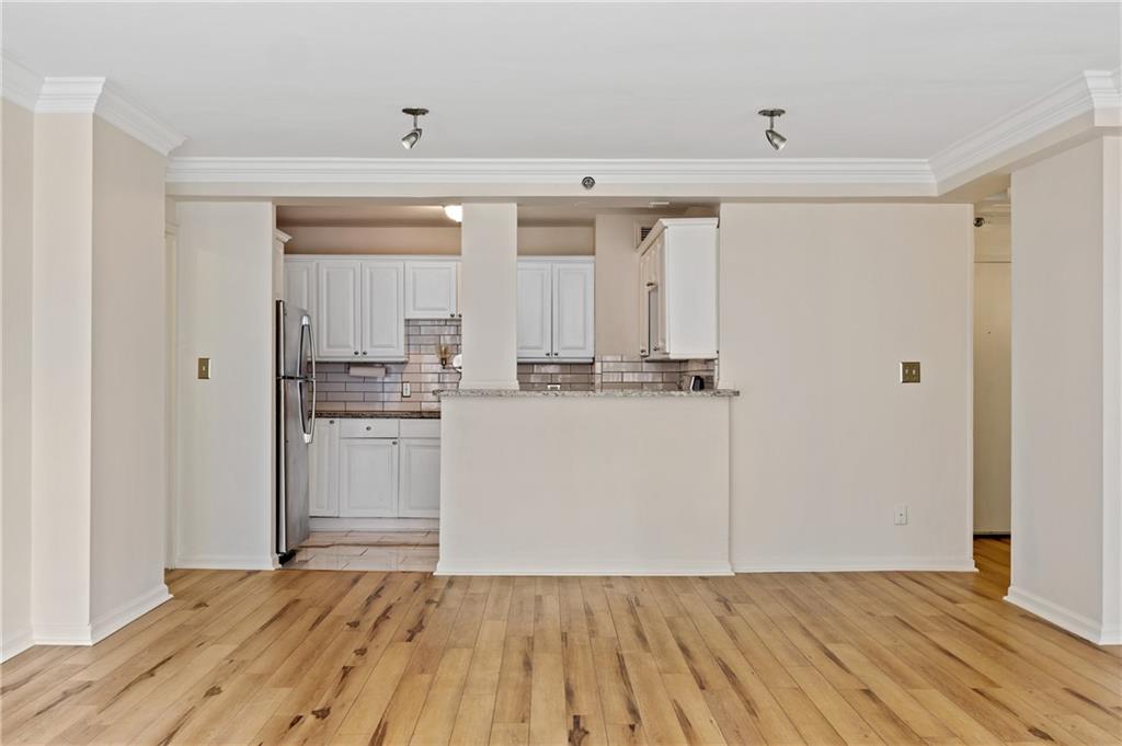 Windsor Over Peachtree - Residential