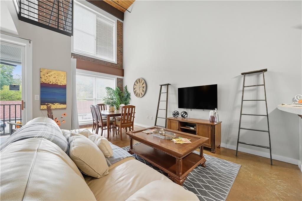 1133 Church Street SE 2