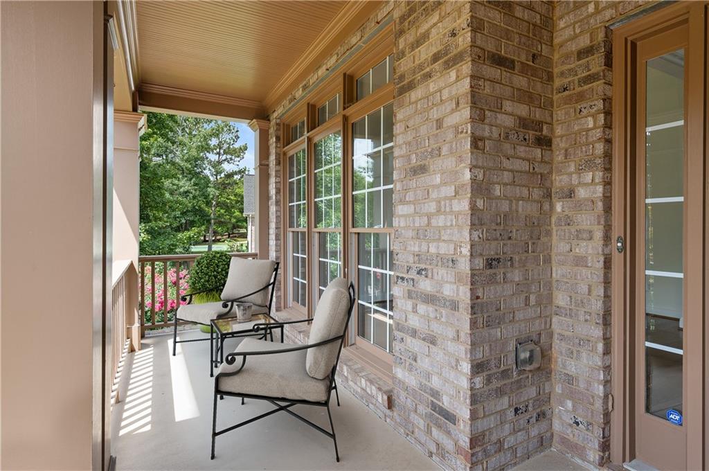 5725 Lake Oak Landing