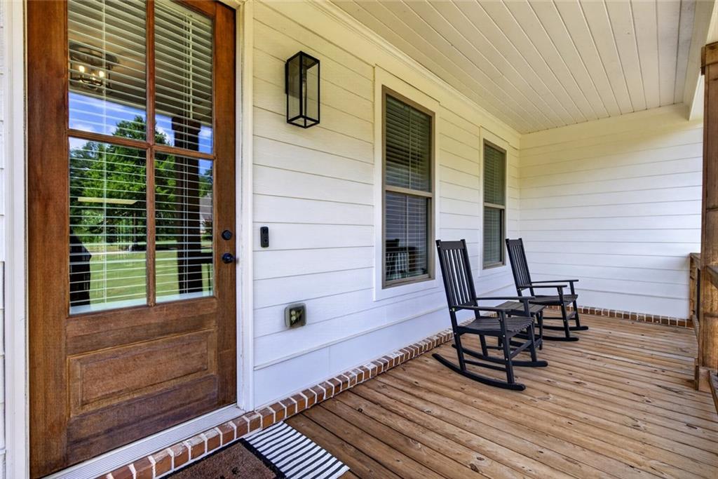 417 Fox Valley Drive