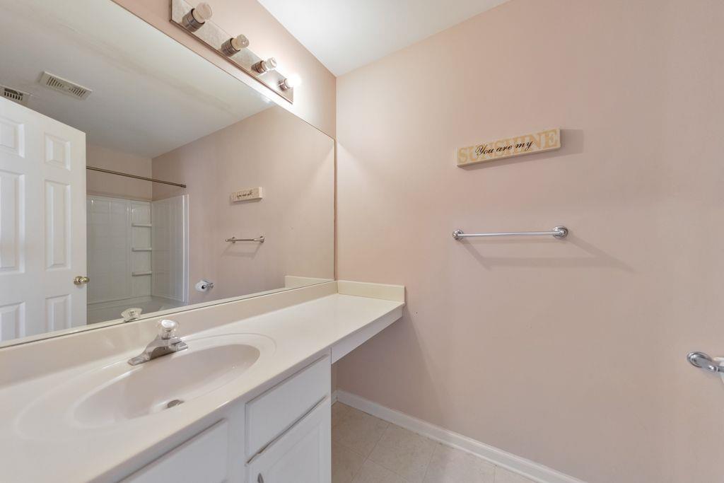 907 Redwood Drive, Norcross, Georgia image 22