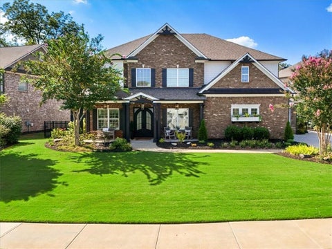 Homes For Sale - 12170 Belvoir Lane<br/> Alpharetta, GA 30009