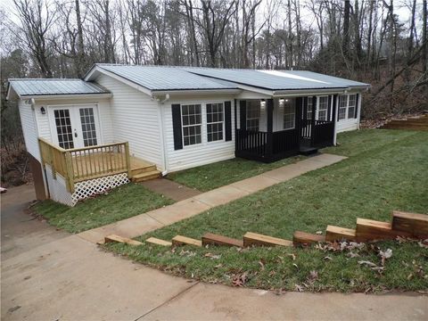 Multifamily For Sale - 242 Hooper Road<br/> White County, Cleveland, GA 30528