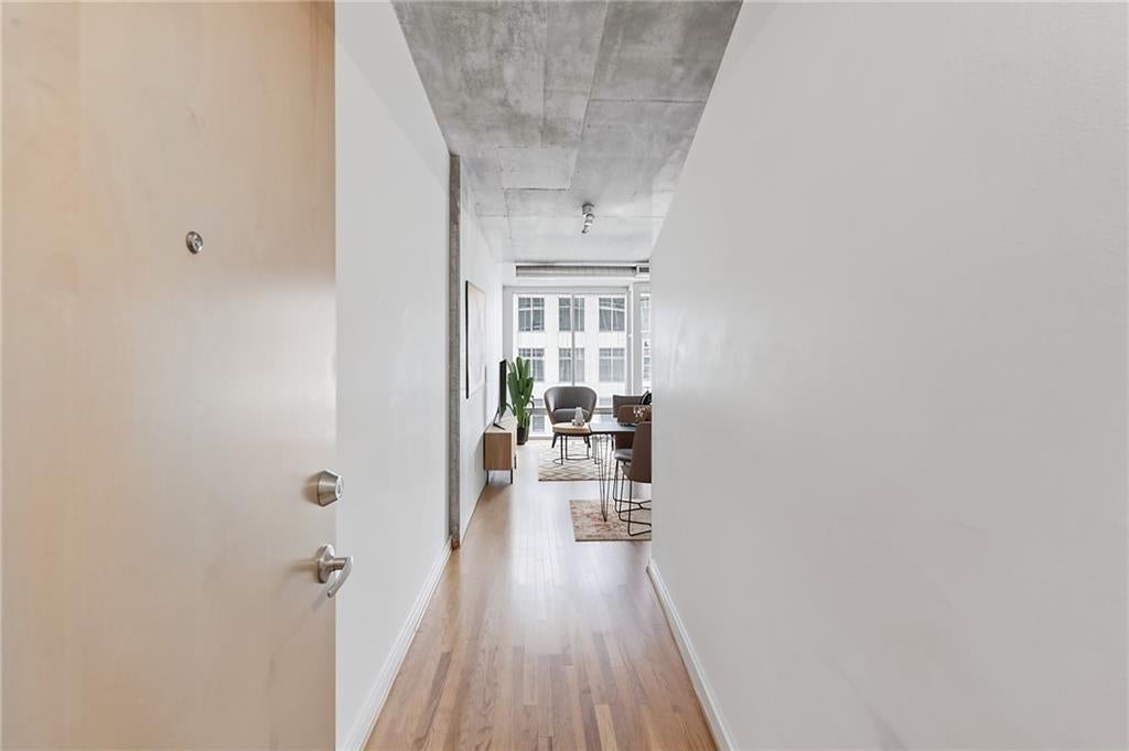 943 Peachtree Street NE 707