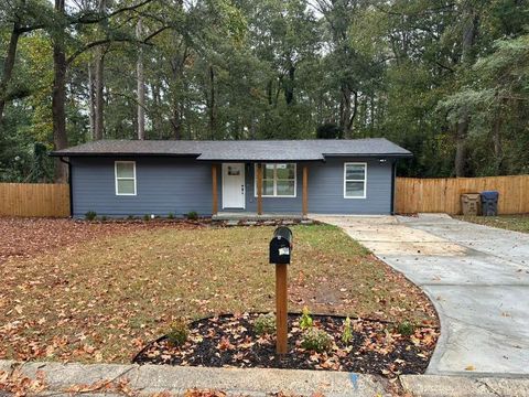 6376 Hollywood Drive Forest Park GA 30297
