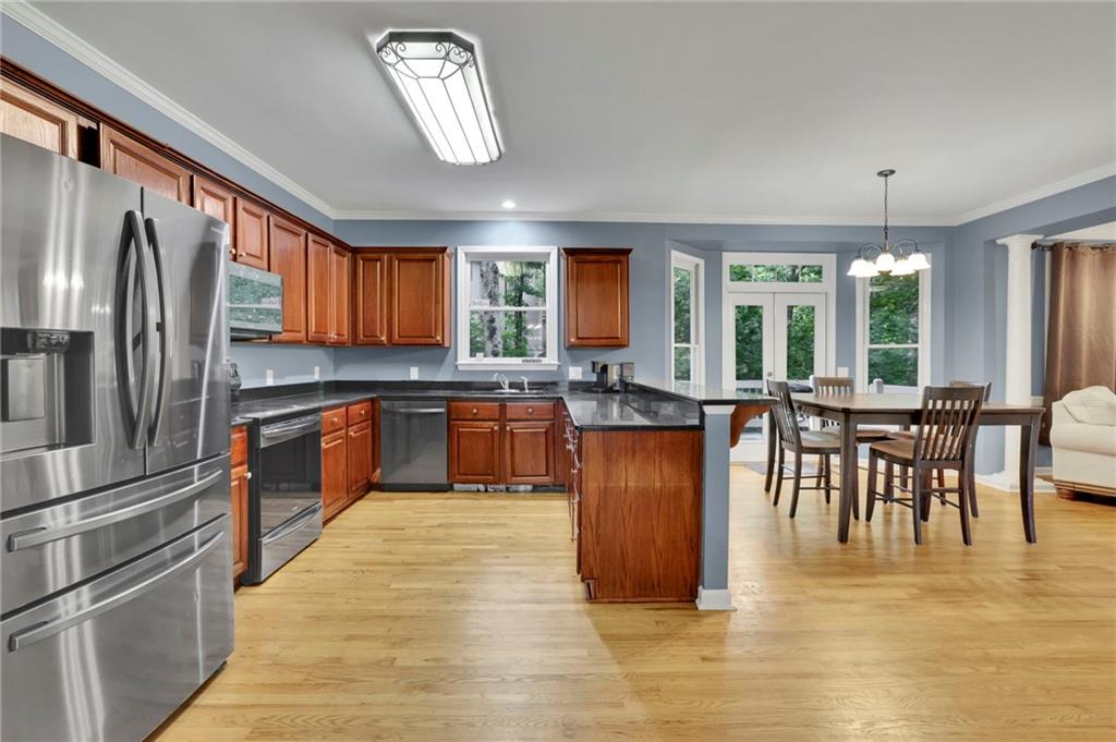 2130 Hickory Cove