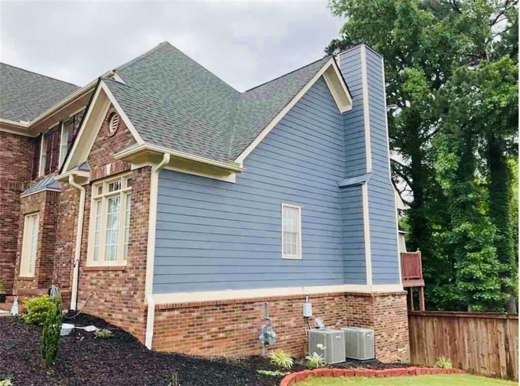 1002 Chestnut Creek Drive