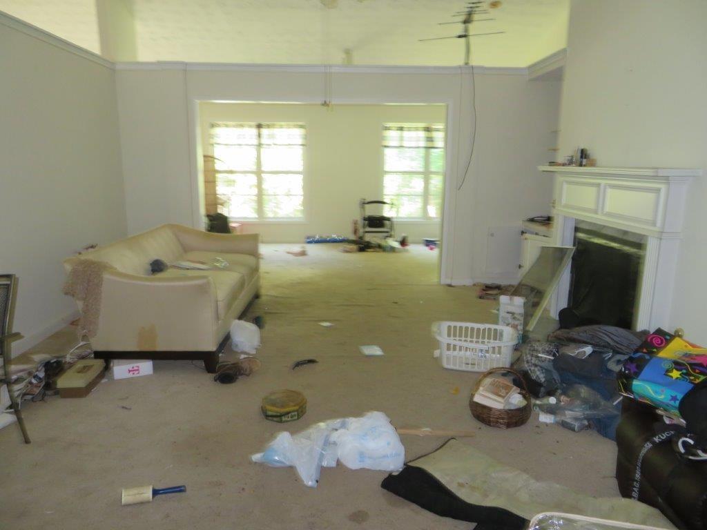 3182 Mckinley Court