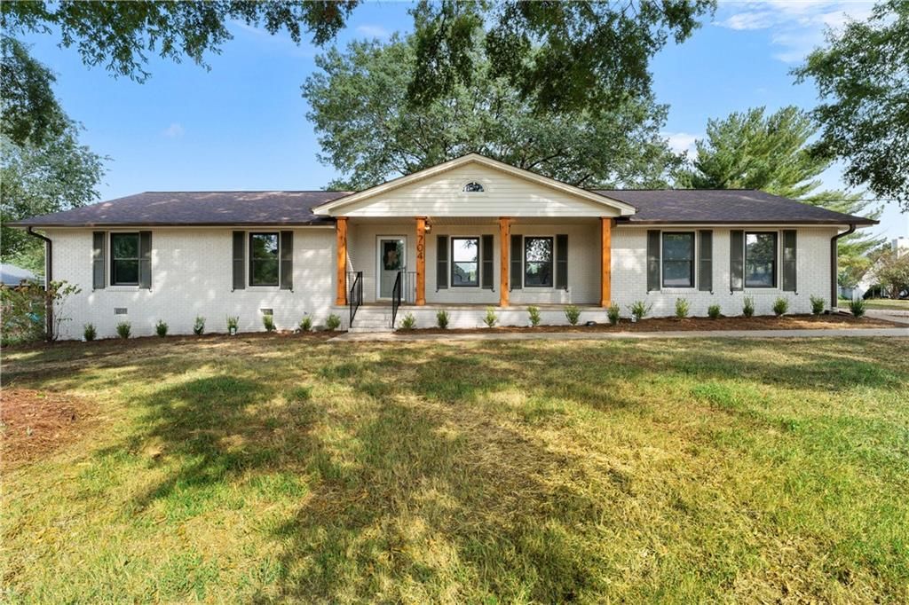 Photo of 704 S Bartow Street, Cartersville, GA 30120 (MLS # 7704460)