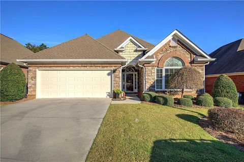 A home in Calhoun