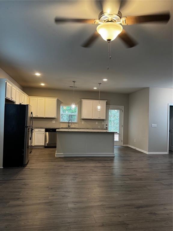 30 Laurel Drive E