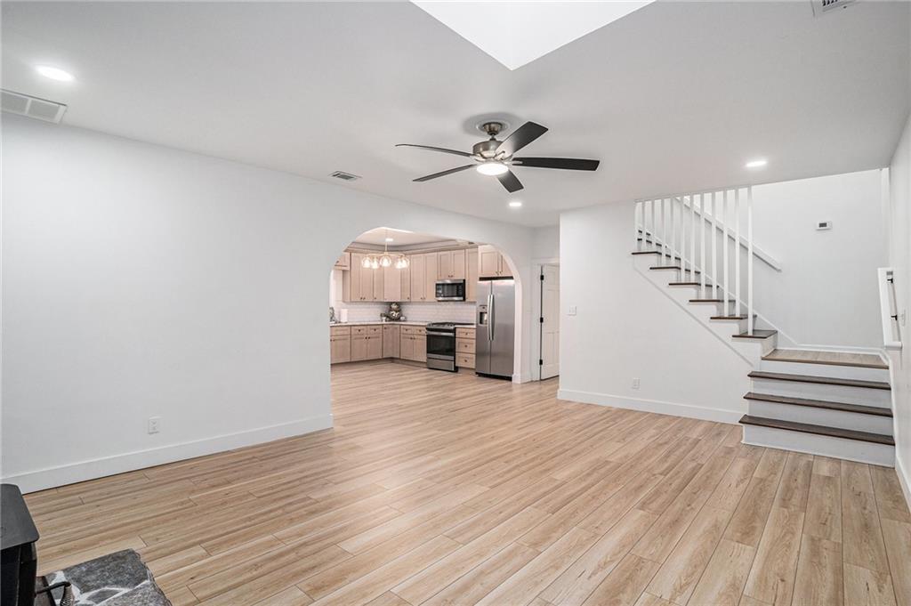 No HOA - Residential