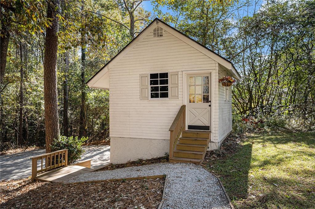 No HOA - Residential