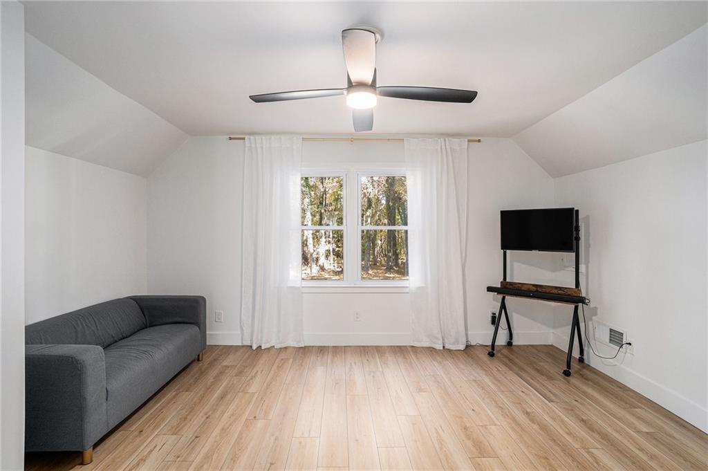 No HOA - Residential