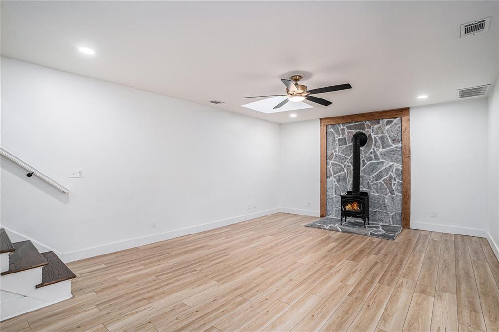 No HOA - Residential