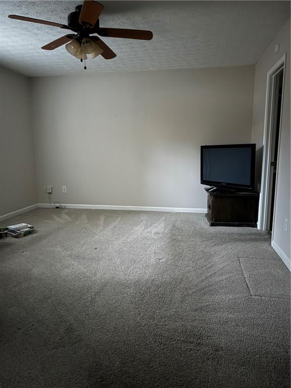 525 DAVIS MILL Drive