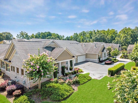 Condo For Sale - 243 Orchards Circle<br/> Woodstock, GA 30188