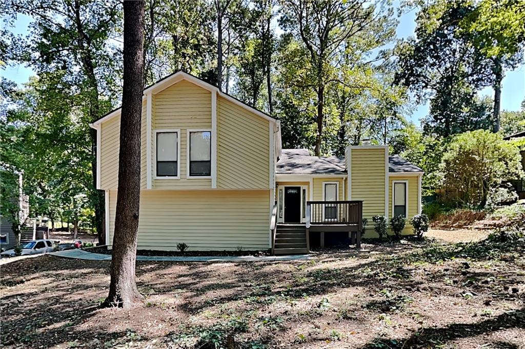 Charming 4 bed, 2.5 bath, 1,968 sqft home in Marietta! Open kitchen concept with updated counters and a spacious living room. Primary suite with attached bathroom. Spacious backyard, great for gatherings! Pets accepted on a case by case basis. Additional admin fees apply. The Fireplace is decorative. Schedule your showing today! This home is as-is.
LEASE TERM:1-2 years
This home may be located within a Homeowners Association (HOA) community. If so, residents will be responsible for adhering to all HOA rules and regulations. Please contact your agent or landlord's agent for more information.
DISCLAIMER: Cobb County has certain restrictions on the number and relationship of occupants living in single family homes. All prospective tenants represent that they have reviewed, understand and shall comply with such restrictions.