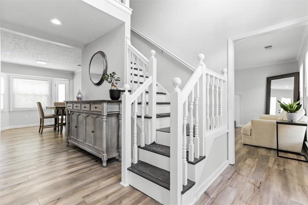 1646 Desford Court SW