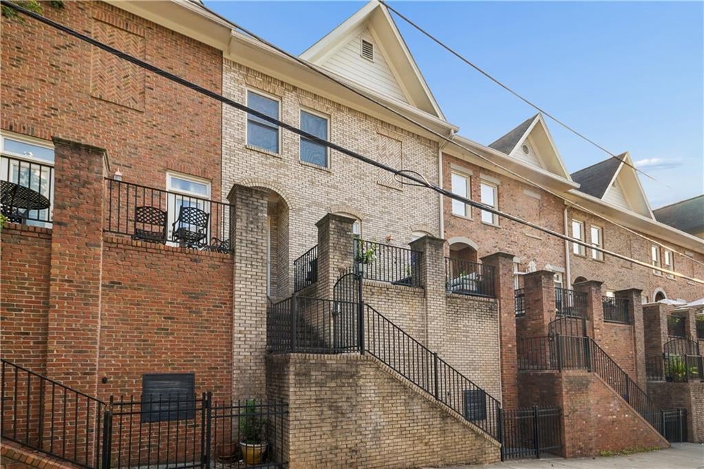 700 Piedmont Avenue NE 10