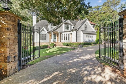 3100 Rhodenhaven Drive NW Atlanta GA 30327