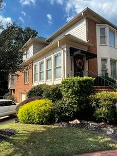 6140 Forest Hills Drive
