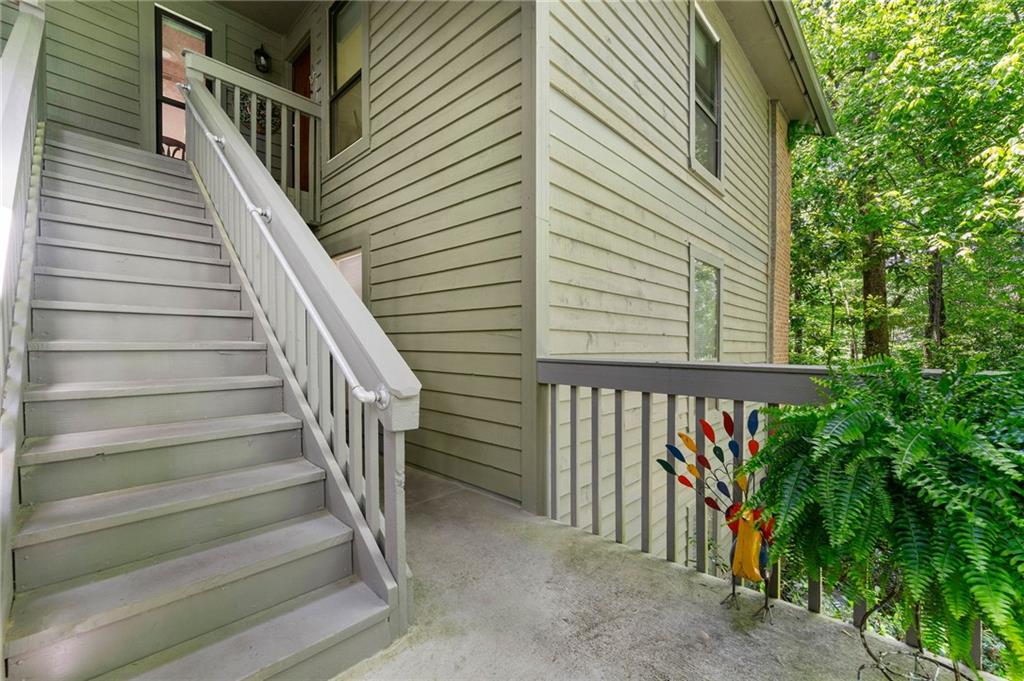 1424 Tuxworth Circle