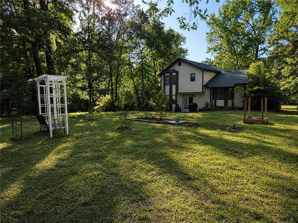 1001 Forest Park Lane