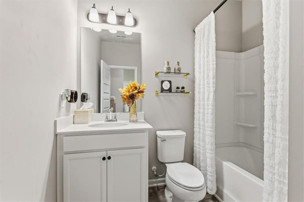 Berkeley Lakes - Residential