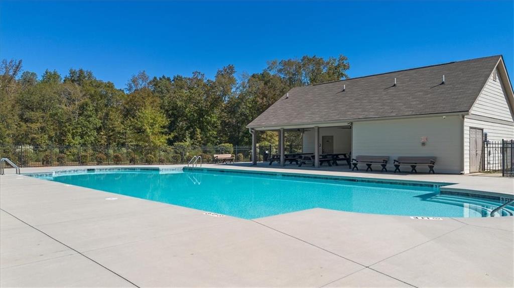 Berkeley Lakes - Residential