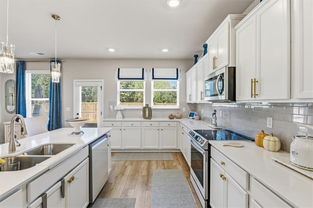 Berkeley Lakes - Residential