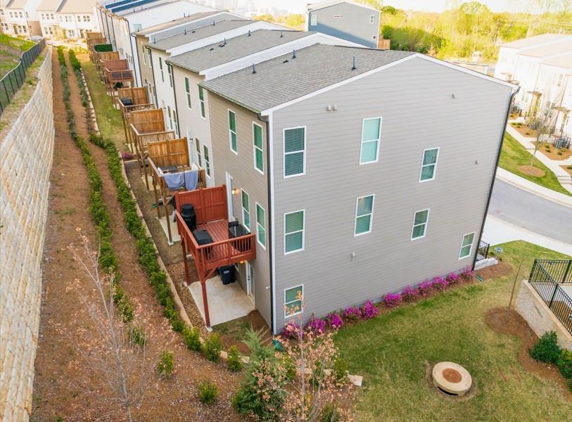 399 Skylar Way