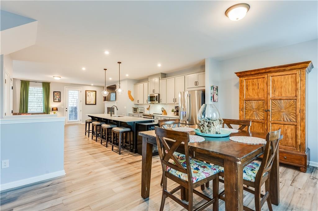 399 Skylar Way