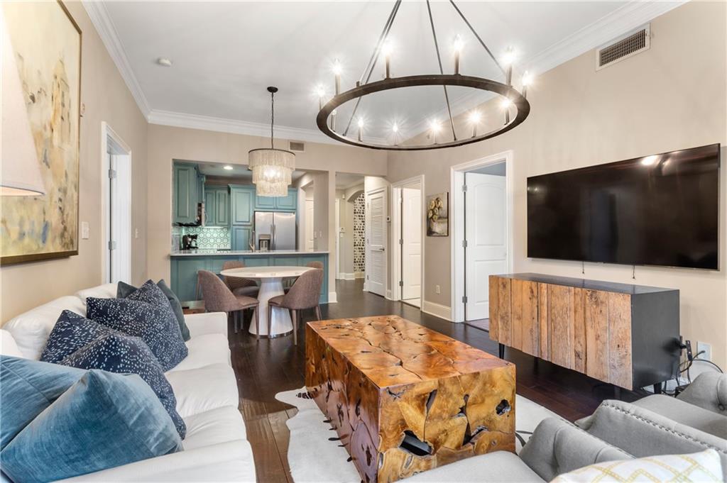 2277 Peachtree Road NE 402