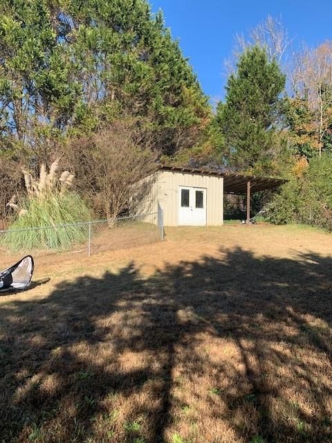 A home in Carnesville