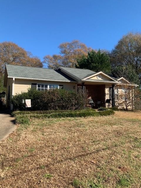 A home in Carnesville