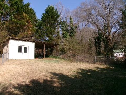 A home in Carnesville