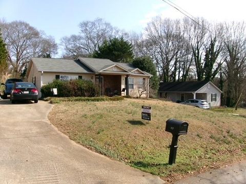 A home in Carnesville