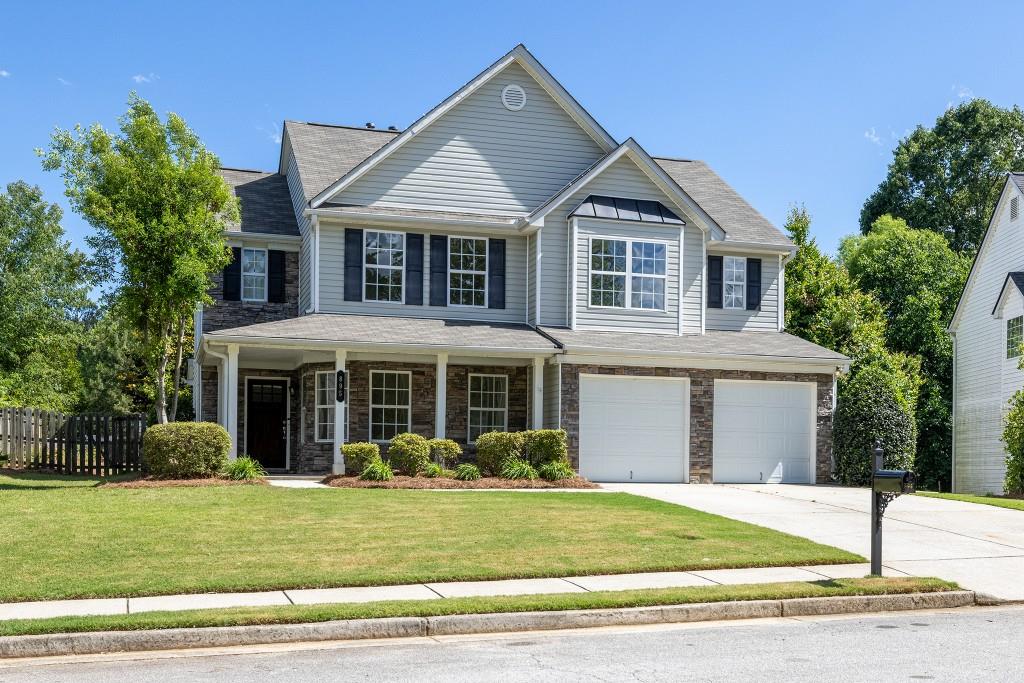 895 Roxfield Court, Buford, Georgia image 2