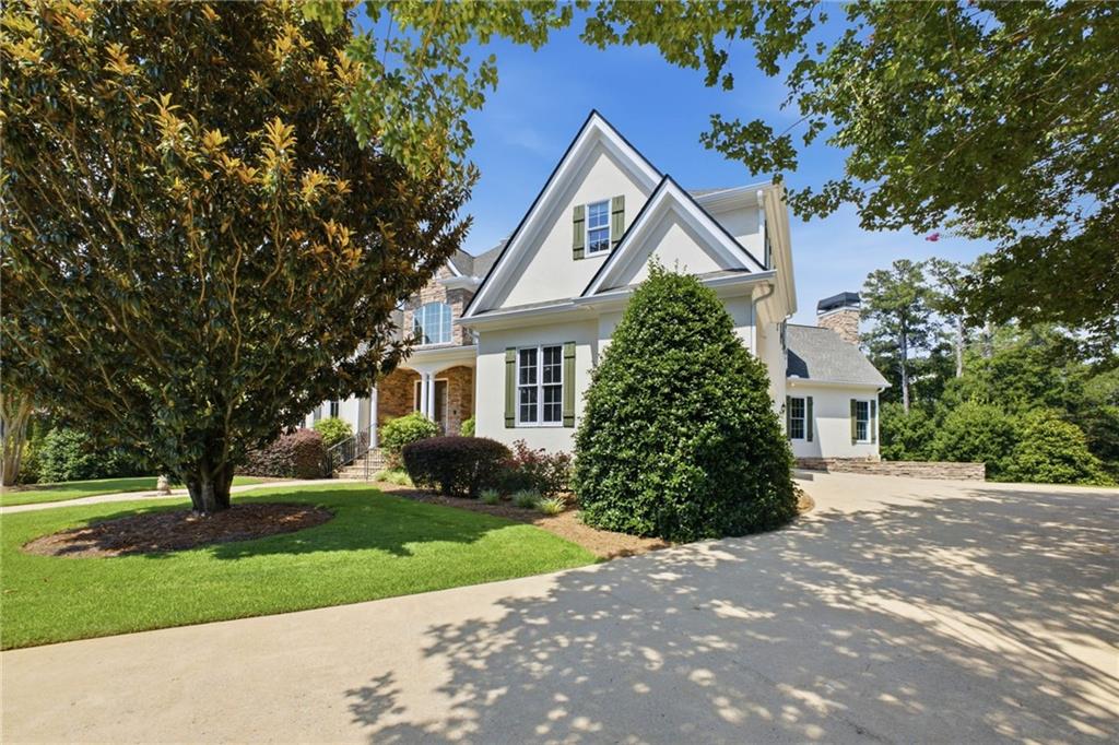 5 Saint Andrews Way SW