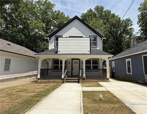 1090 McDaniel Street Atlanta GA 30310
