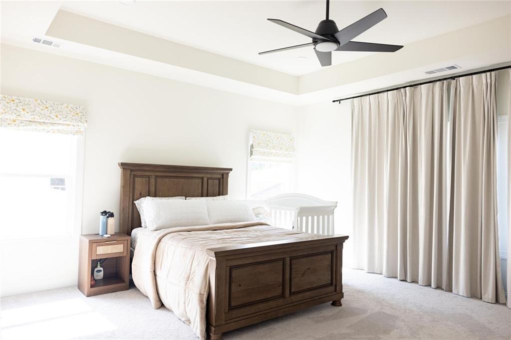 HOLLY FARM PH 1B - Residential Lease