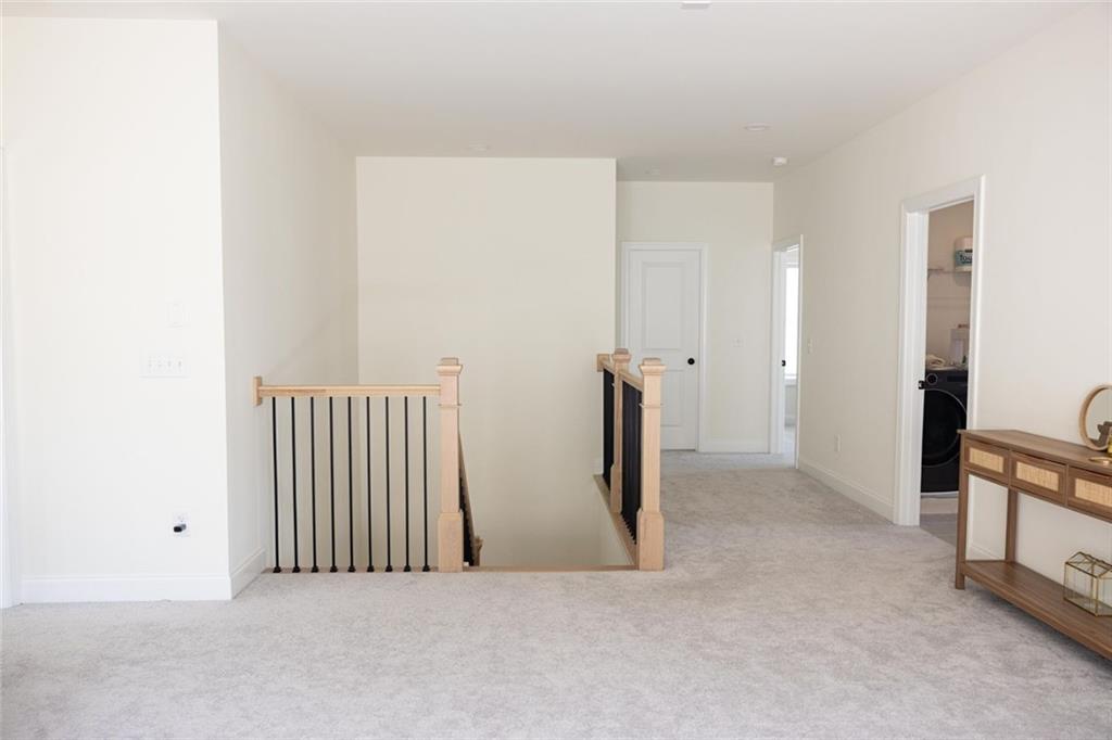 HOLLY FARM PH 1B - Residential Lease