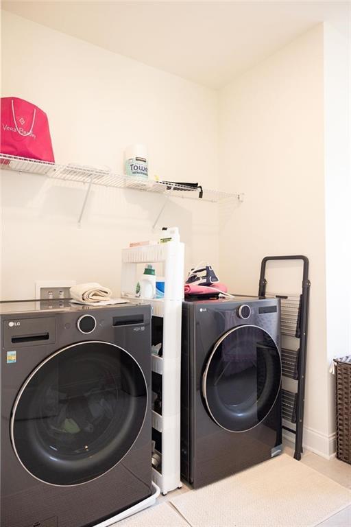 HOLLY FARM PH 1B - Residential Lease