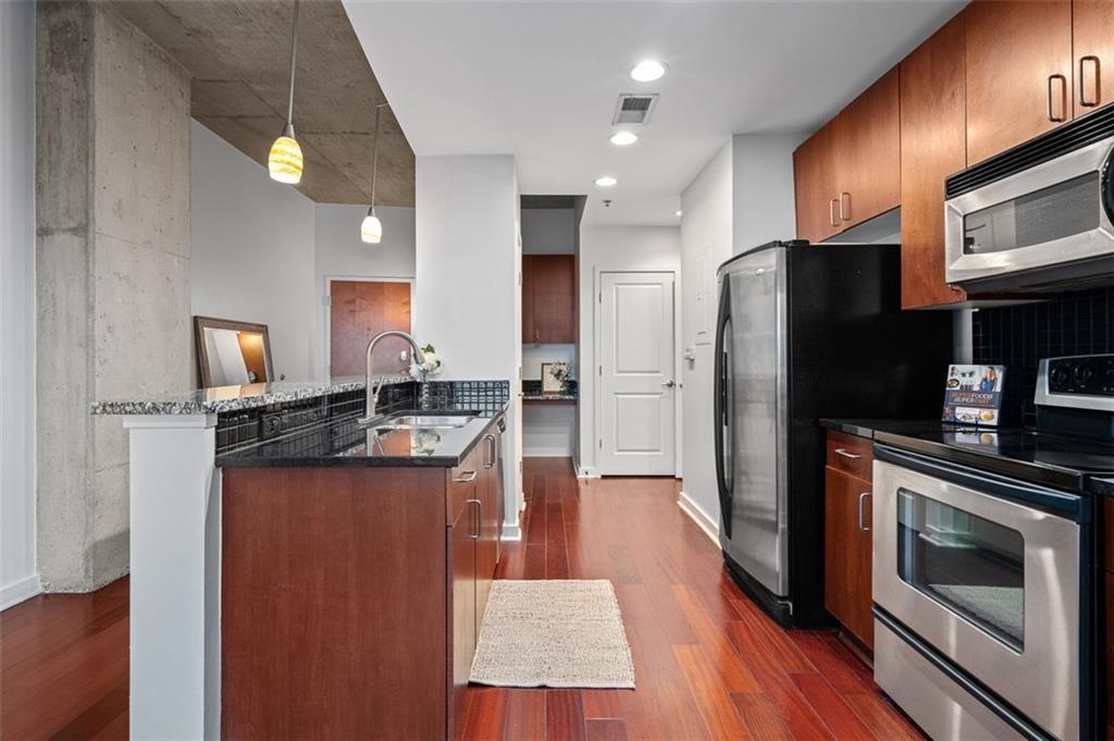 250 Pharr Road NE 1715