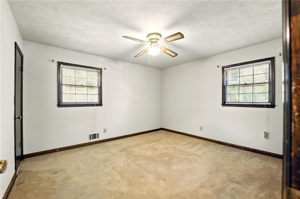 2846 Spring Lake Drive, Buford, Georgia image 20