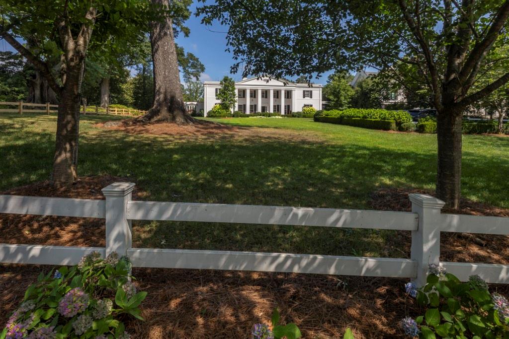 3200 Arden Road NW